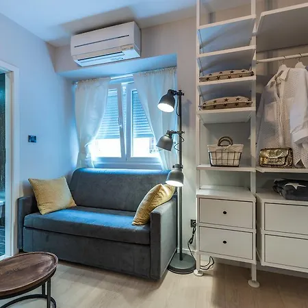 Apartment Apartments Fontana Zadar