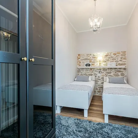 Apartments Fontana Apartment *